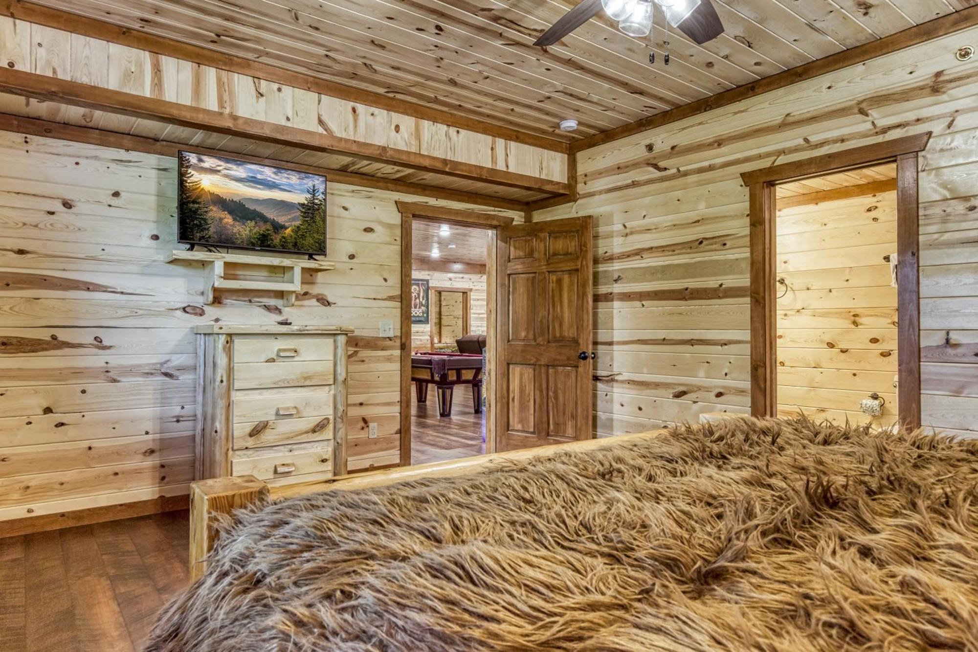 Majestic Splash- 8 Bedroom, Indoor Pool, Hot Tub, 1089 Free Tickets Each Paid Day, Dollywood سيفيرفيل المظهر الخارجي الصورة